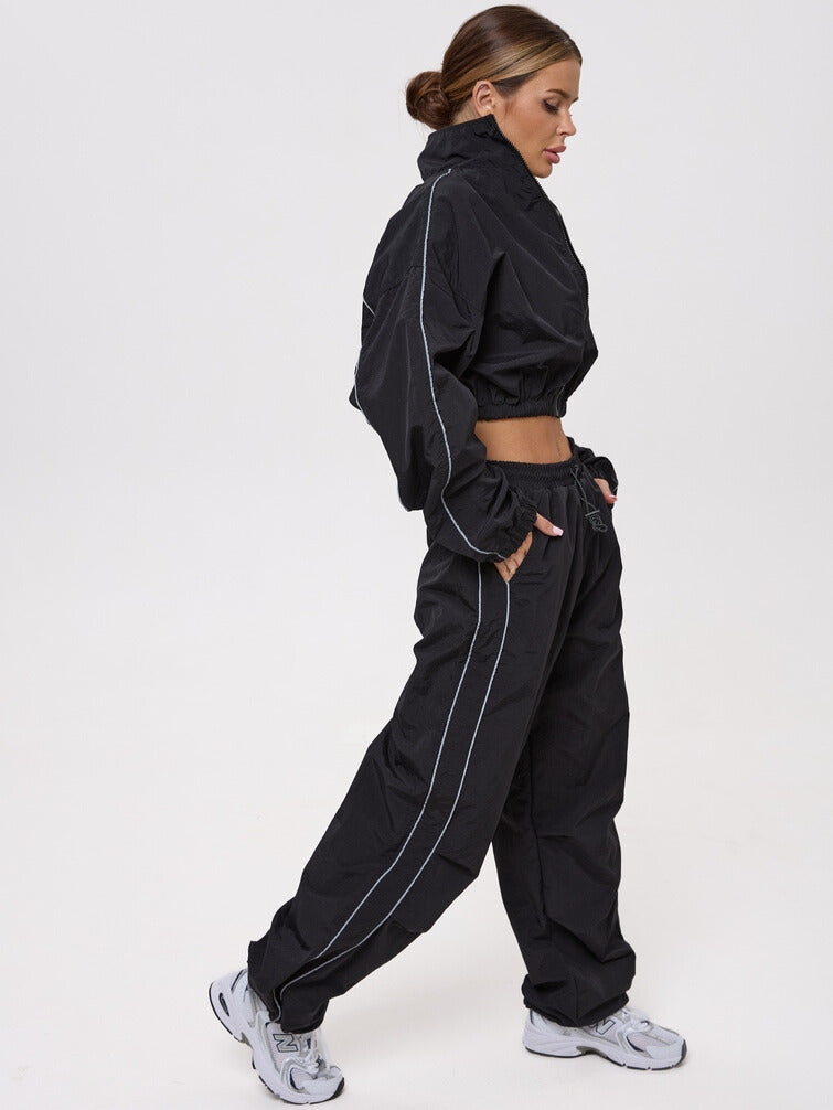 FITRUN Women's Woven Track Pants "Black"