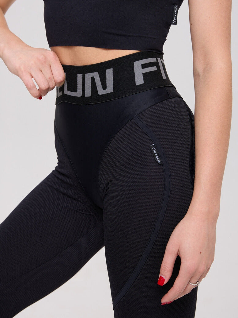 Leggings FITRUN Leggings Super Nuts "Total Black Relief"