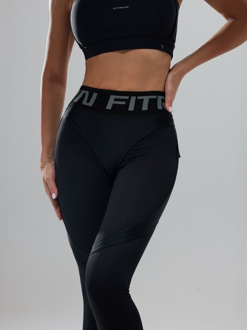 Leggings FITRUN Super Nuts Push-Up "Total Black Relief"