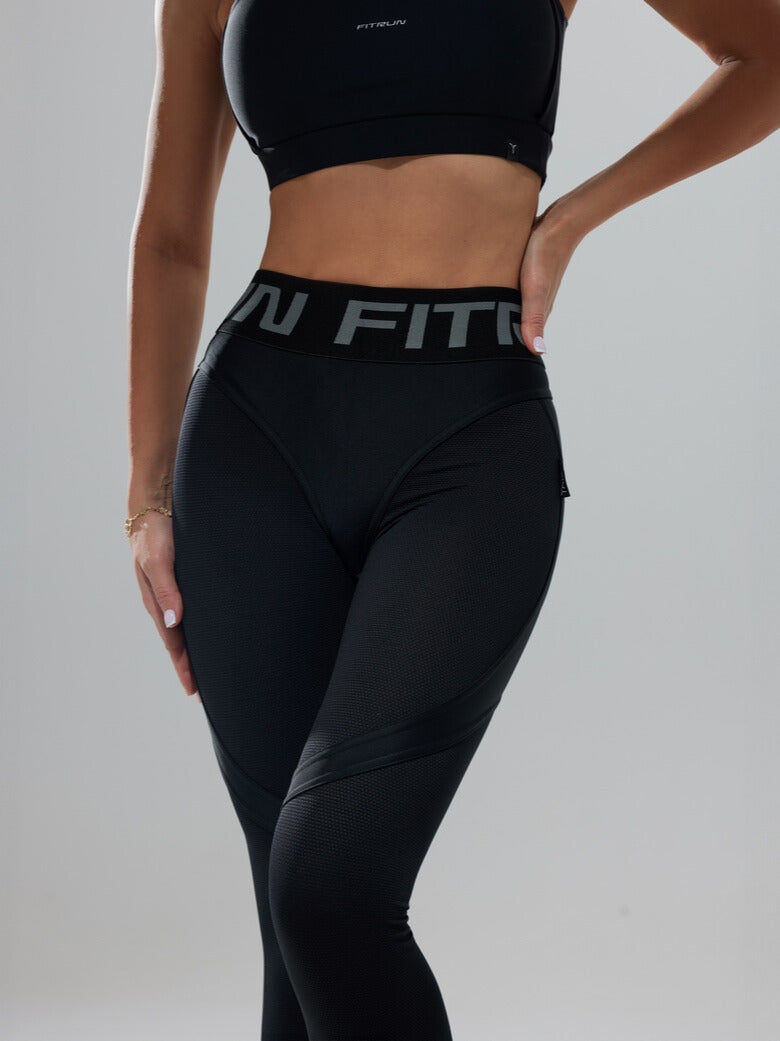 Leggings FITRUN Leggings Super Nuts Push-Up "Total Black Relief"