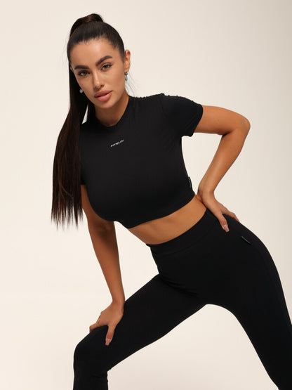 Cropped T-shirt FITRUN T-shirt Short SKIN BASE "Black VE"