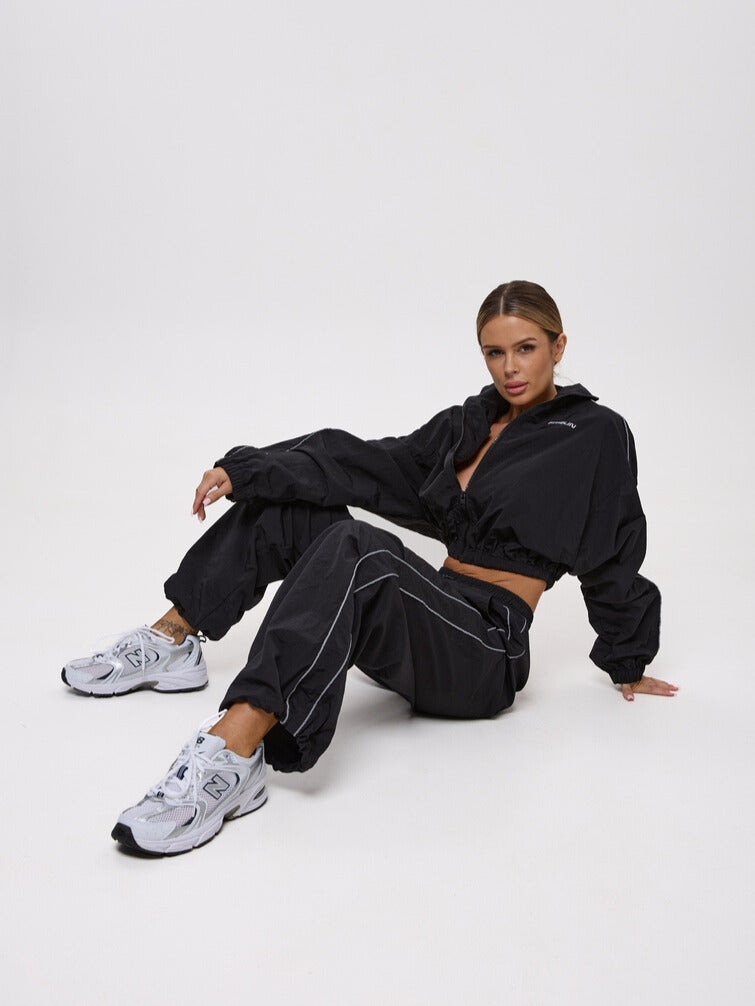 FITRUN Women's Woven Track Pants "Black"
