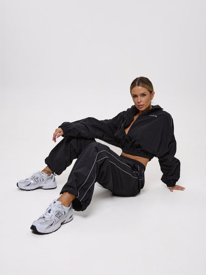 FITRUN Women's Woven Track Pants "Black"