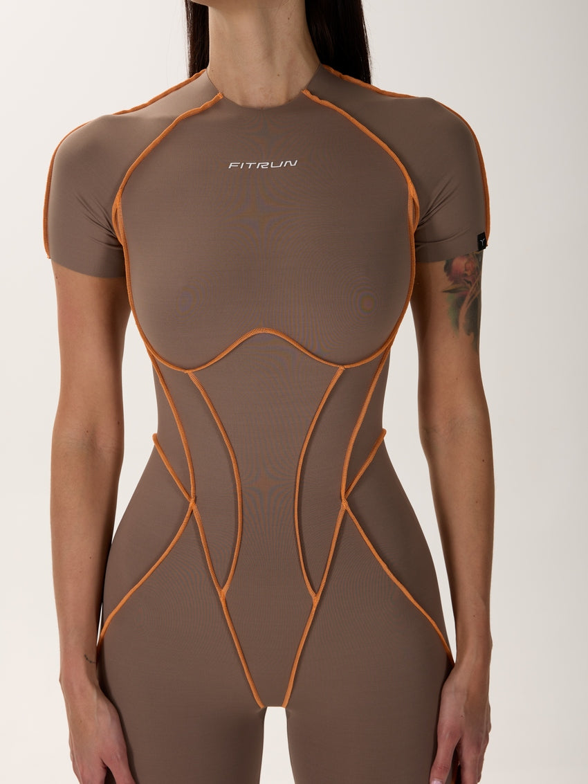 Salopetă FITRUN BodySuit Scurt Versa "Nisip VE Linie Portocalie"