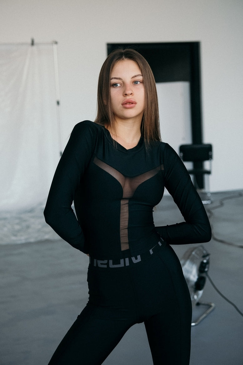 Укорочений рашгард FITRUN Rashguard Y "Total Black"