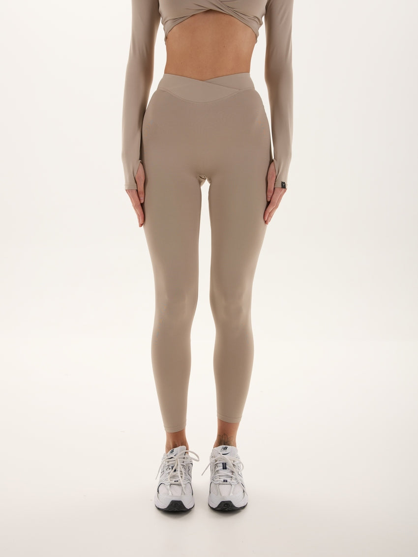 Top sport scurt cu mânecă lungă FITRUN Rashguard YOGA „Sky VE”