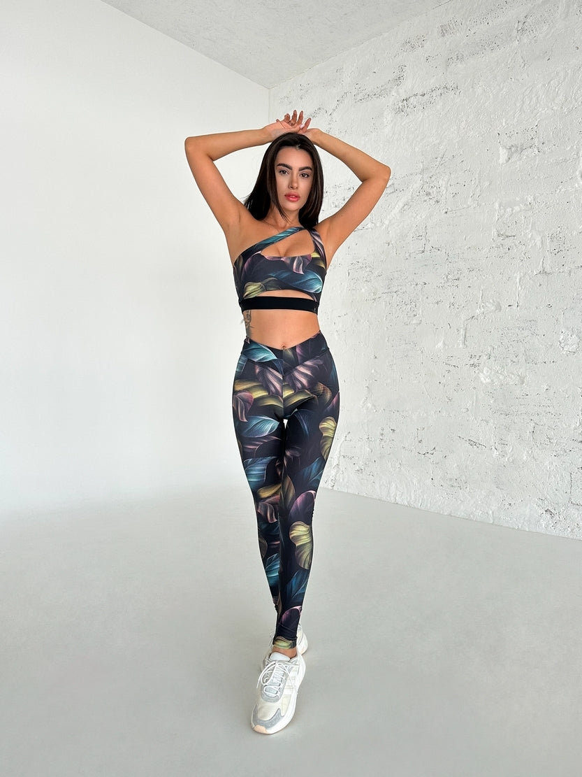 Легінси FITRUN Leggings V-Classic "Black Leaves"