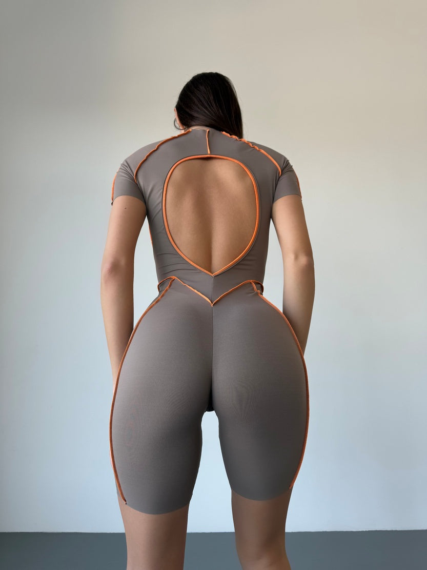 Jumpsuit FITRUN BodySuit Short Versa "Sand VE Orange Line"