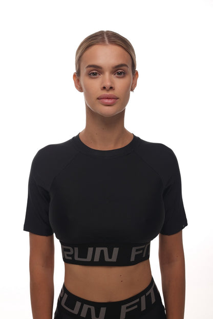 Shortened Rashguard FITRUN Rashguard T-shirt Open Back "Total Black"