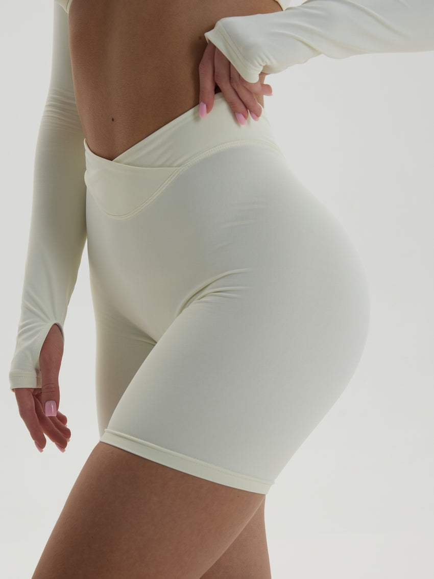 Shorts FITRUN YOGA Grace "Oat Milk NE"