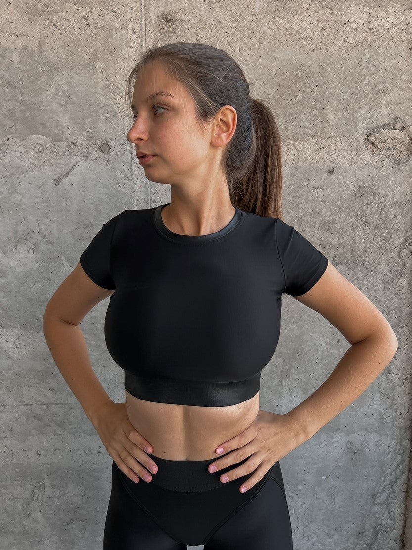 Укорочений рашгард FITRUN Mini Rash T-shirt "Black"