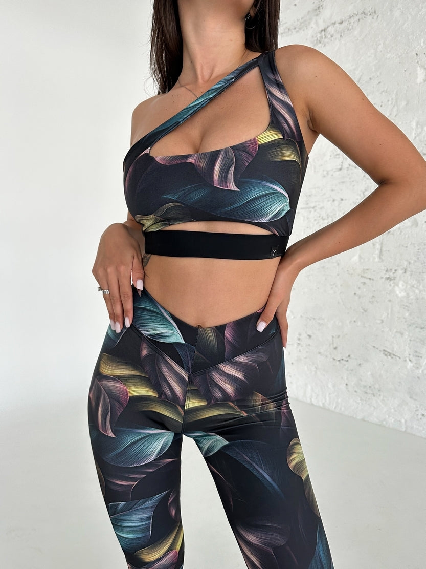 Спортивний Топ FITRUN Top Racy "Black Leaves"