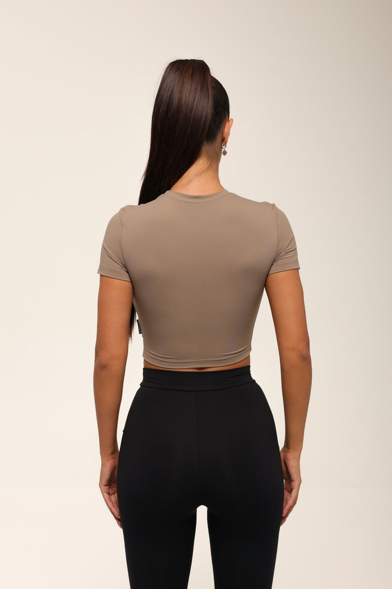 Футболка укорочена FITRUN T-shirt Short SKIN BASE "Sand VE"