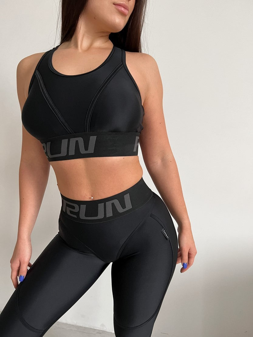 Спортивний Топ FITRUN Top "Total Black"