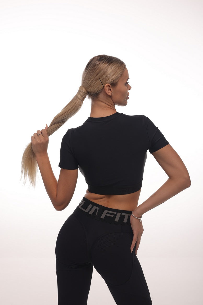 Shortened Rashguard FITRUN Mini Rash T-shirt "Black"